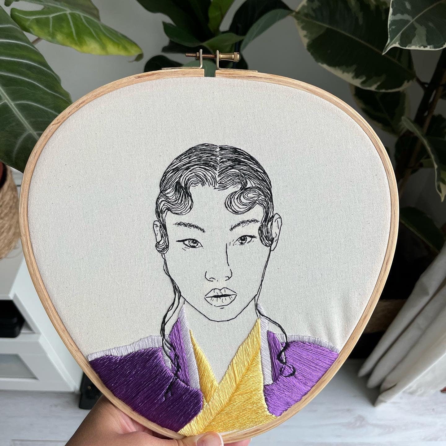 Hand-Embroidered Woman Portrait, Unique Fiber Art, One-of-a-Kind Wall Decor|Hand embroidered portrait