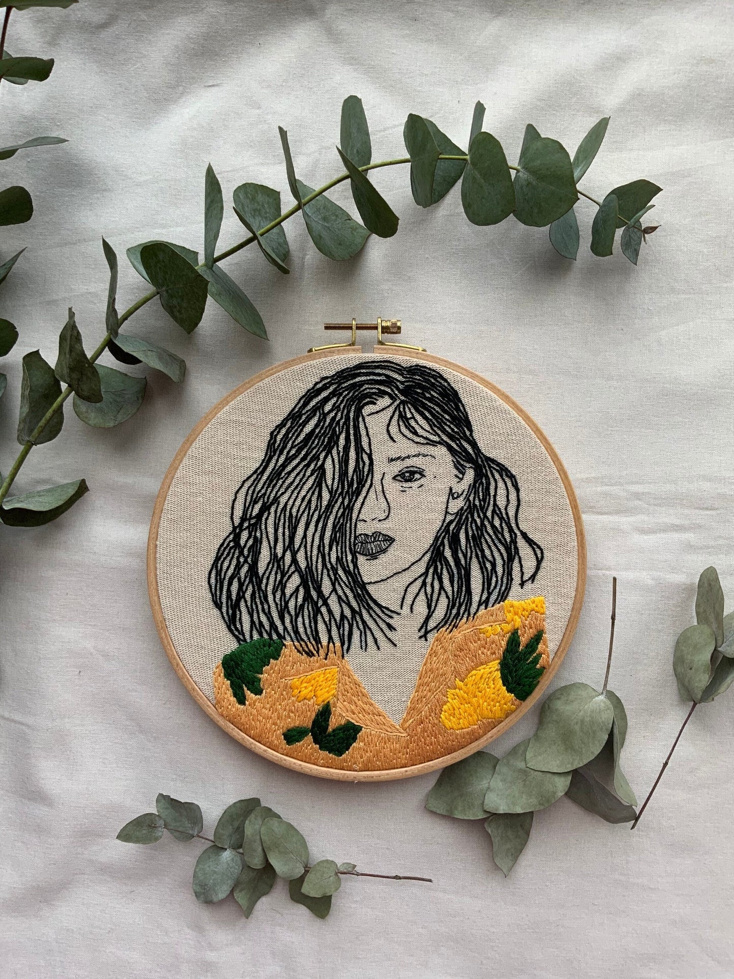 Hand-Embroidered Girl Portrait, Unique Fiber Art, One-of-a-Kind Wall Decor|Hand embroidered portrait