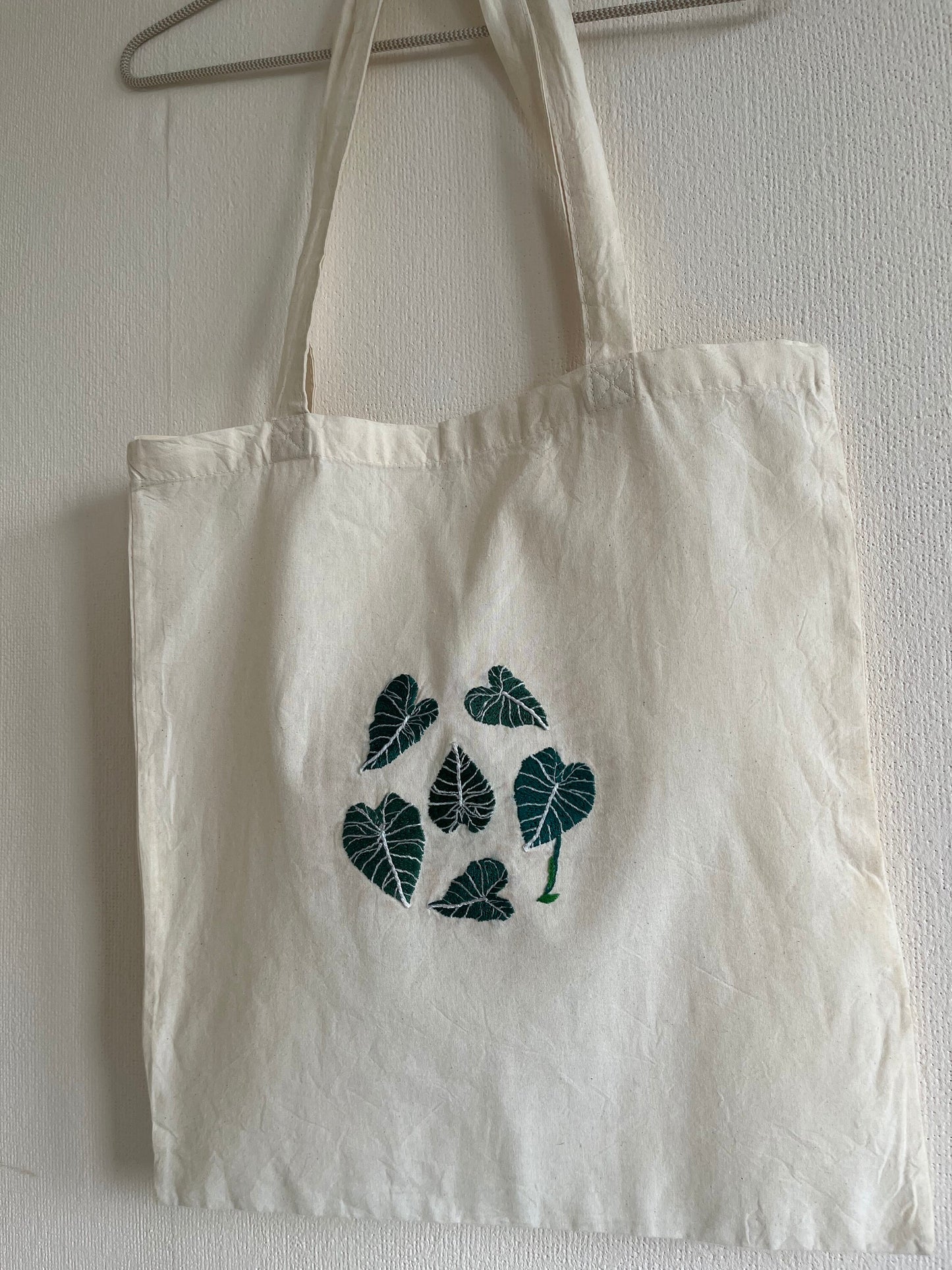 Embroidered tote bag| Tote bag with leaves| Hand Embroidered Tote Bag with Leaves| Reusable Shopping Bag|Eco-Friendly Canvas Tote