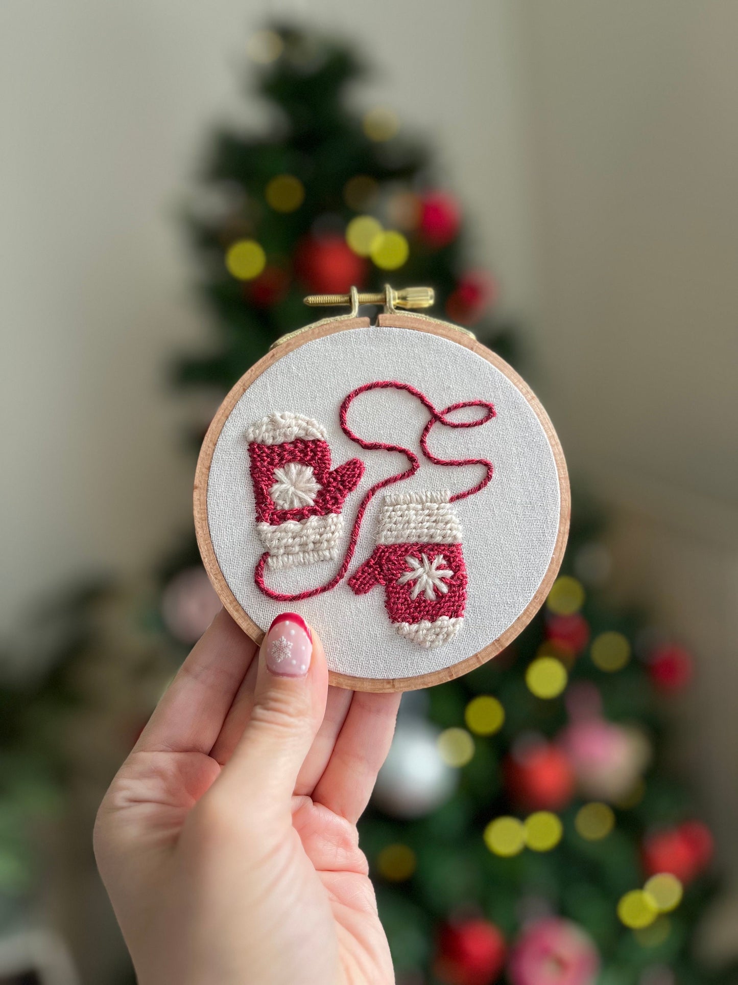 Christmas mittens Embroidered |Christmas Hoop Holiday Wall Decor| Hand embroidered Christmas Gift | Hand-Embroidered