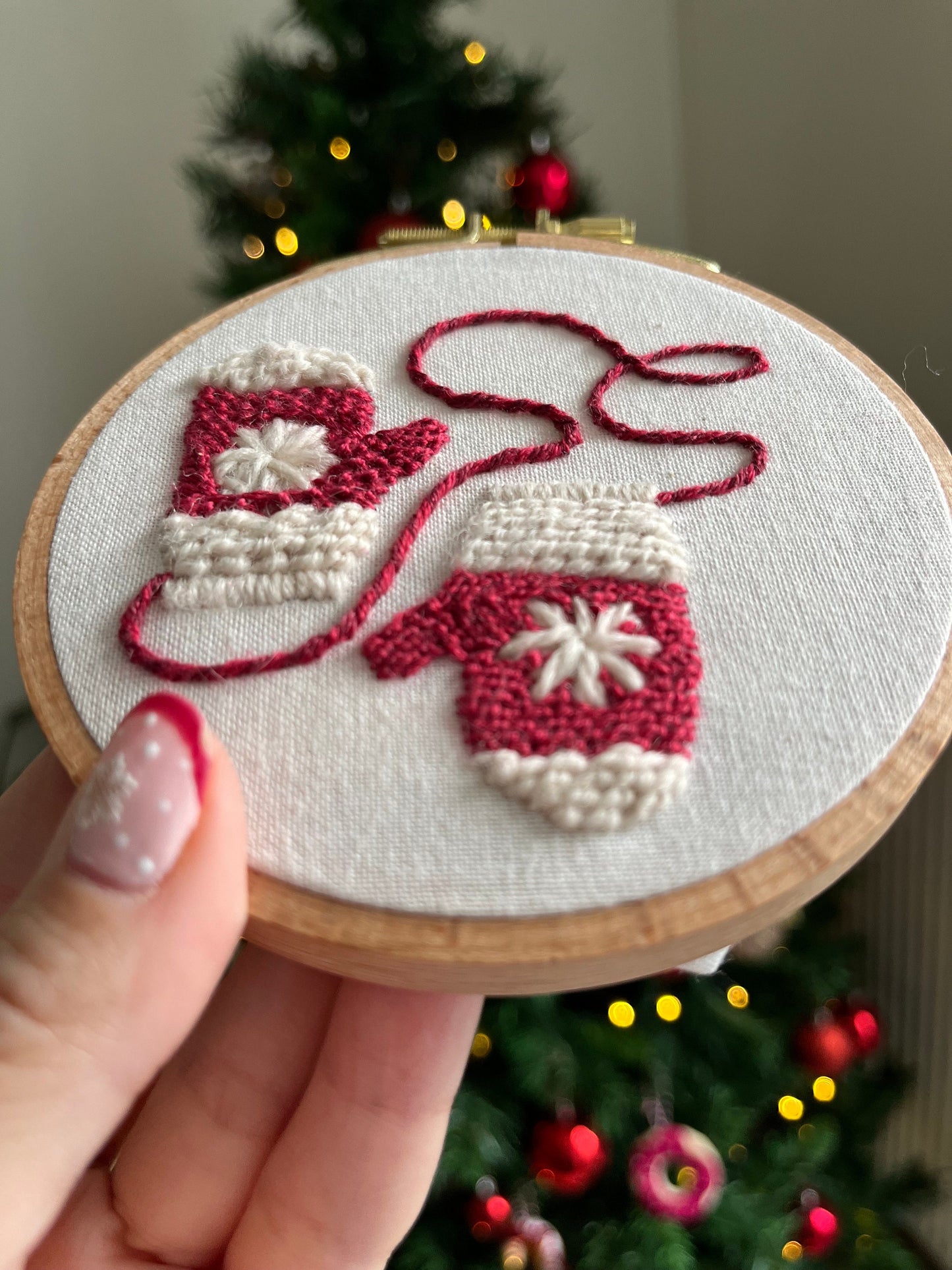 Christmas mittens Embroidered |Christmas Hoop Holiday Wall Decor| Hand embroidered Christmas Gift | Hand-Embroidered