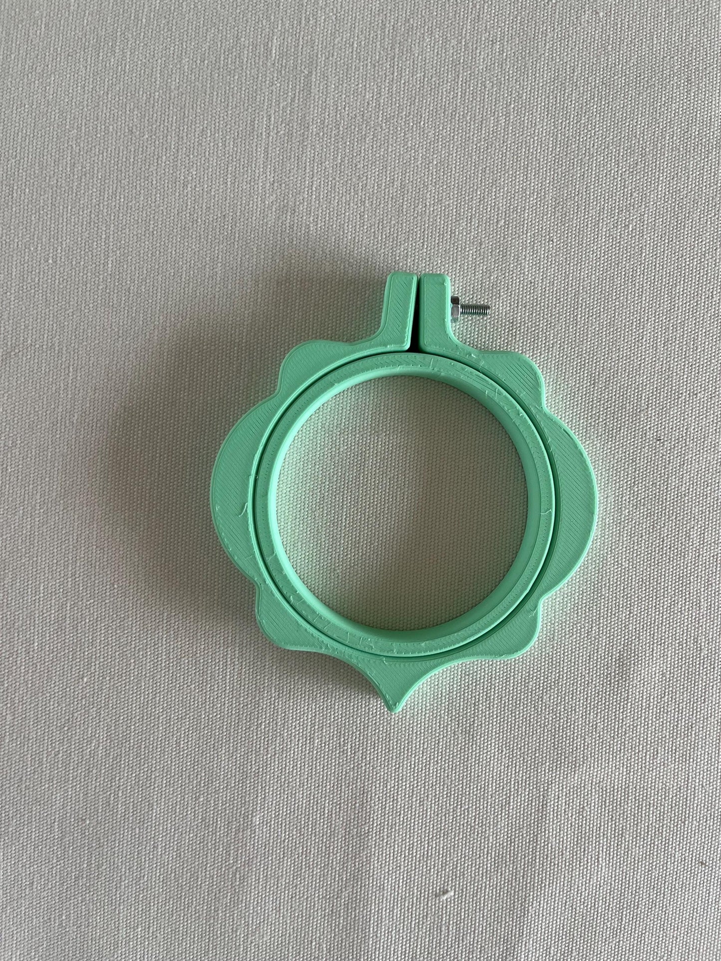 Mini Embroidery Hoop| Embroidery Frame| 3D printed embroidery hoop| Cross stitch hoop | Embroidery hoop