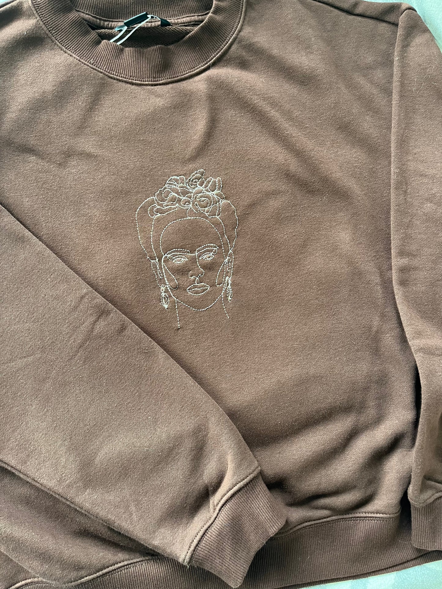 Frida Brown Sweater