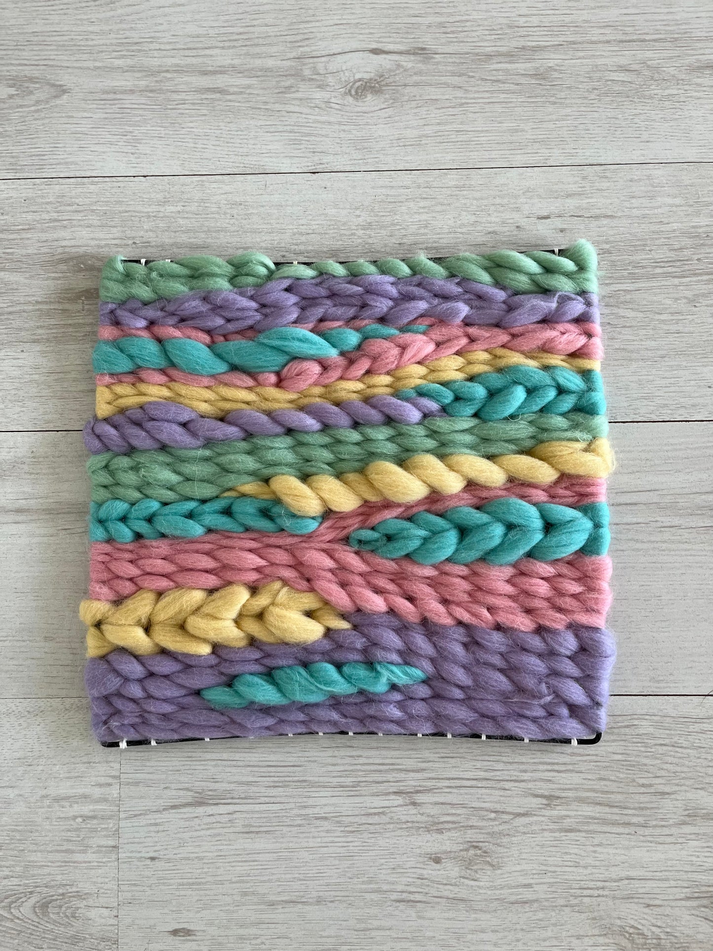 Rainbow square weaving