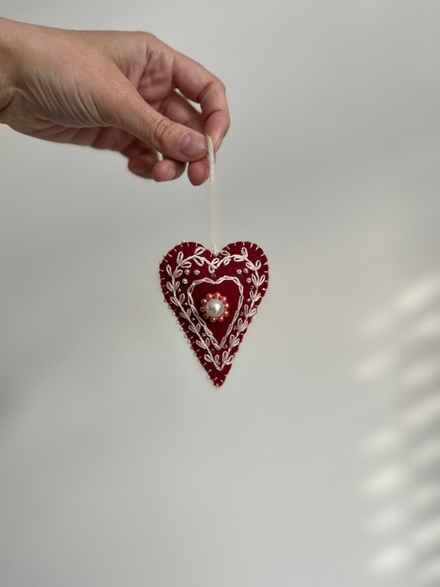 🎄 Christmas Embroidery Workshop at Studio Creatief – Amsterdam 🎄