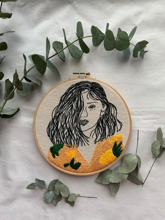 Hand-Embroidered Girl Portrait, Unique Fiber Art, One-of-a-Kind Wall Decor|Hand embroidered portrait