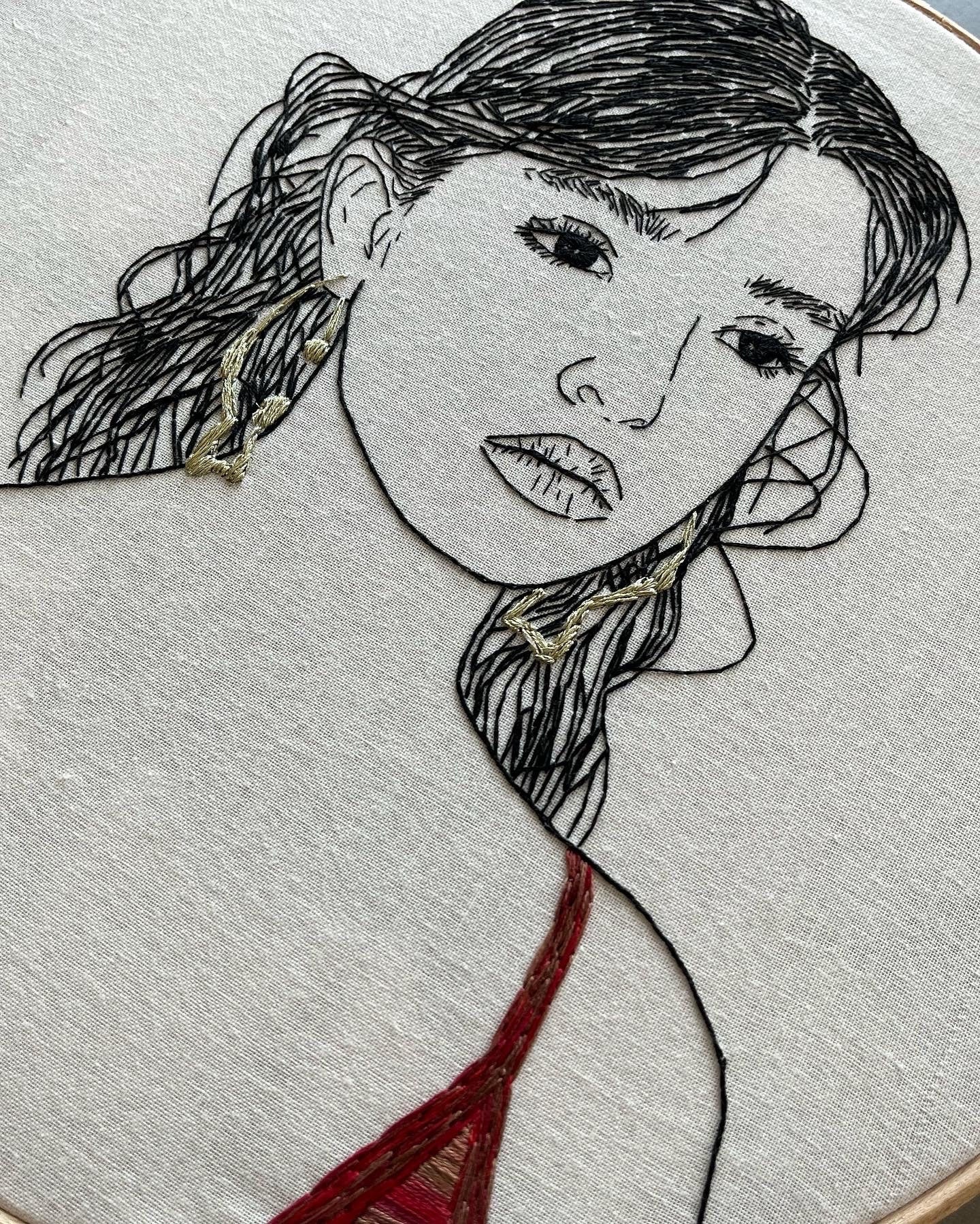 Hand-Embroidered  Woman Portrait, Unique Fiber Art, One-of-a-Kind Wall Decor|Hand embroidered portrait