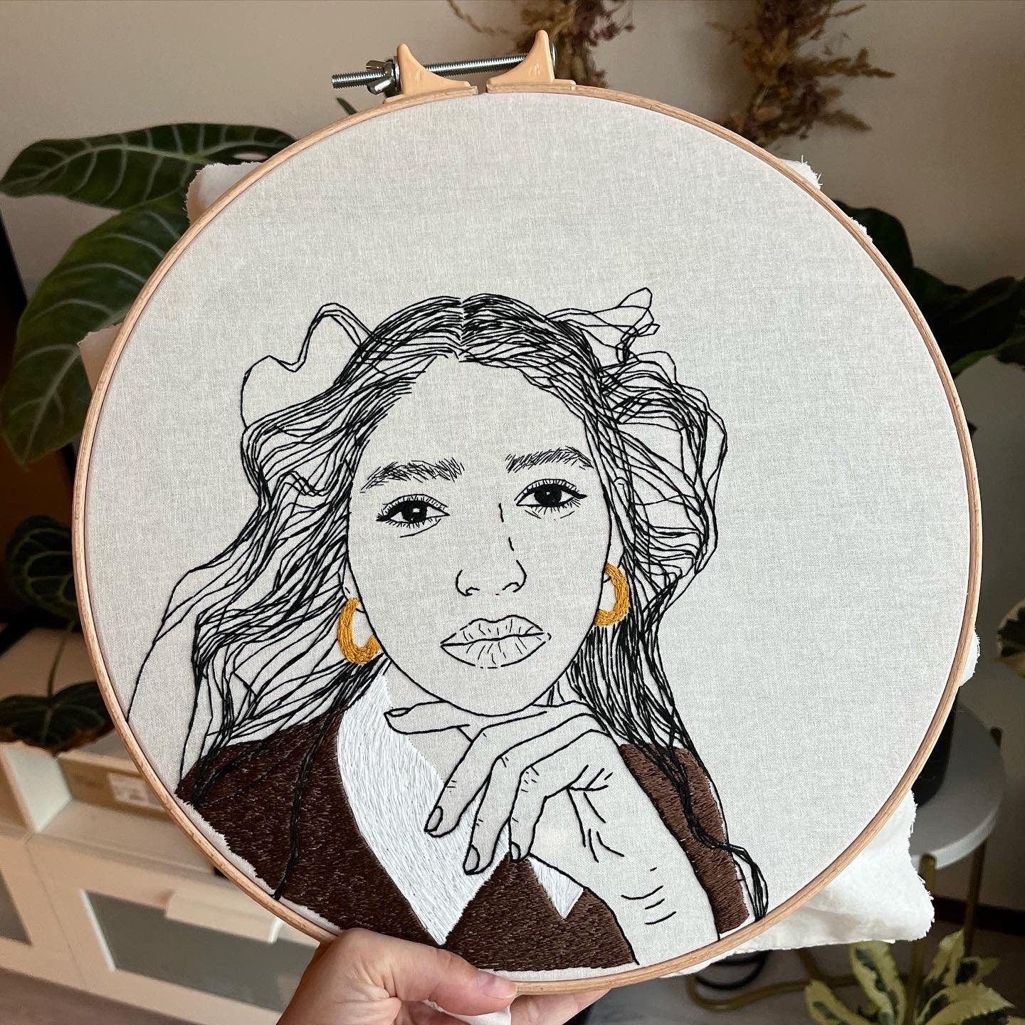 Girl embroidery| Handmade |Hand embroidery|Handstitched