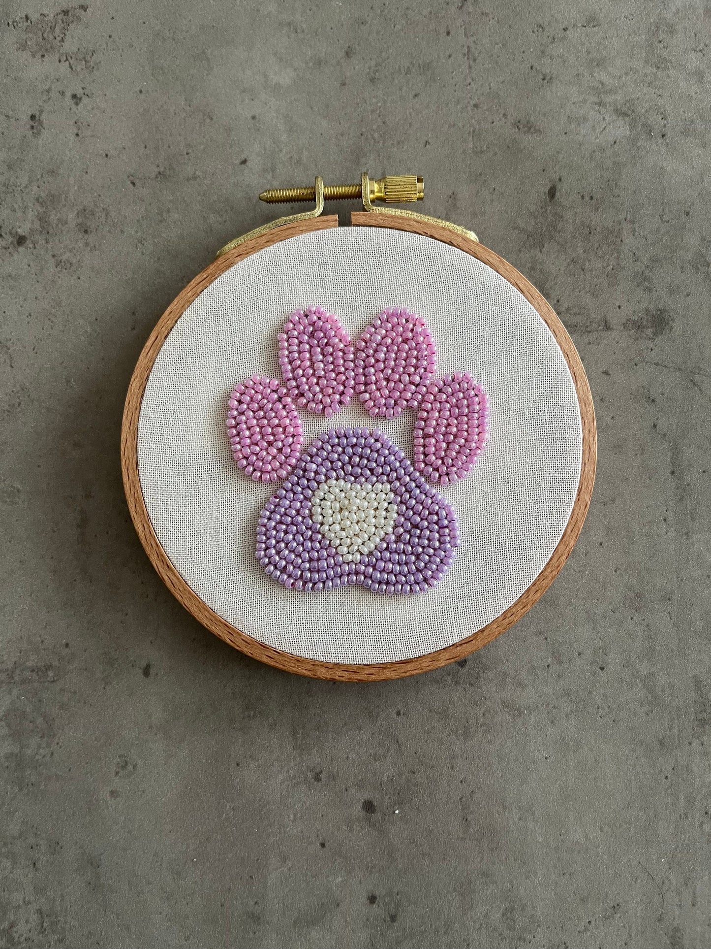 Pet embroidery hoop | Dog paw hand embroidered hoop| Unique Pet gift | Hand embroidered hoop