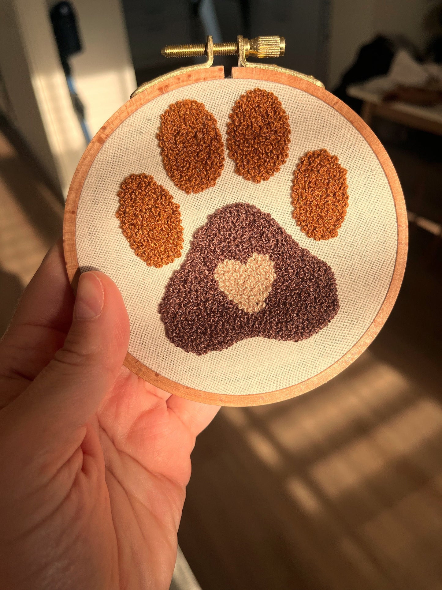 Dog paw hand embroidered hoop| Unique Pet gift | Hand embroidered hoop