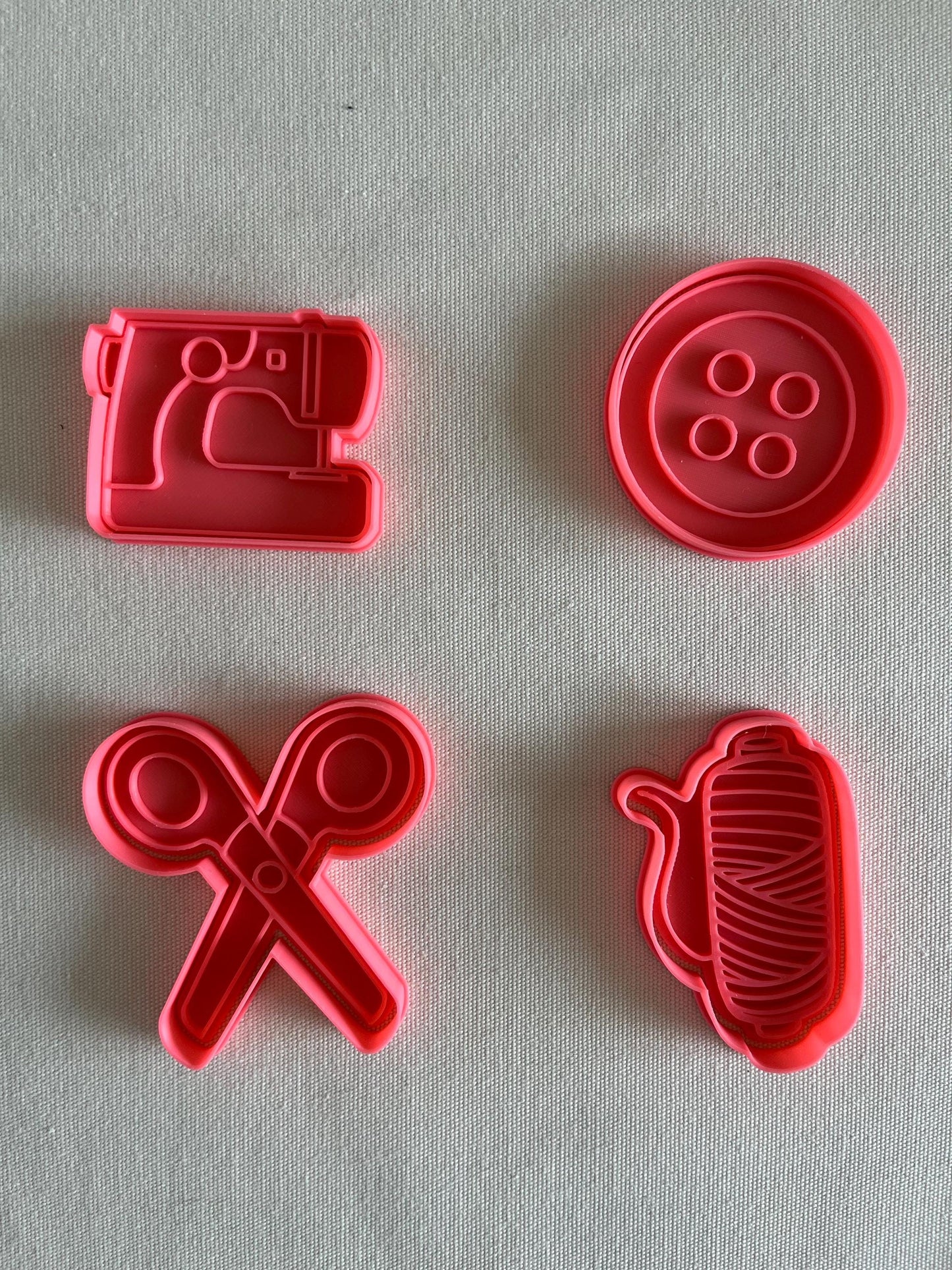 Sewing cookie cutters | Embroidery cookie cutters | Cookie cutter set embroidery machine, scissor, thread spool, button