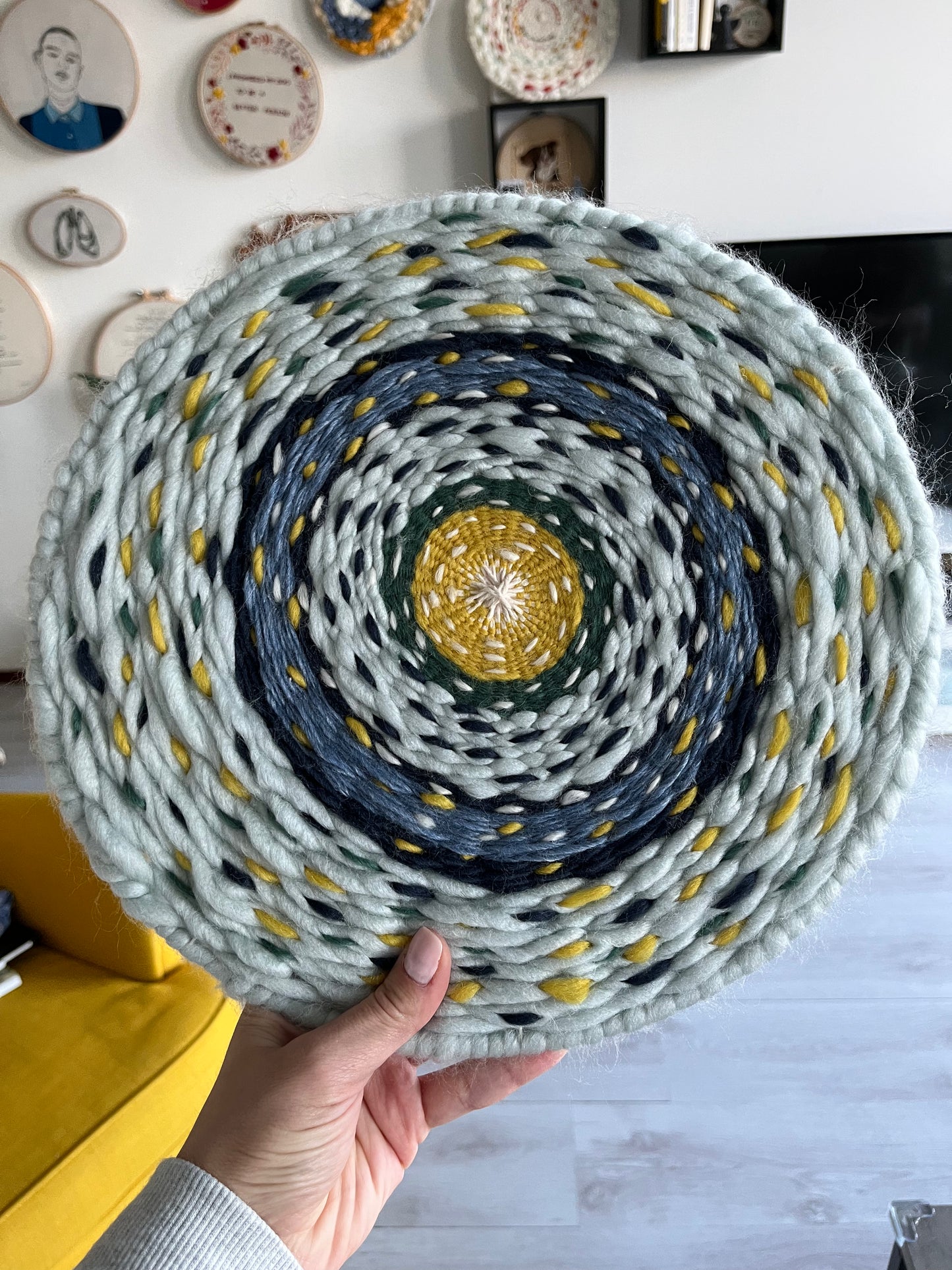 Circular weaving starry night