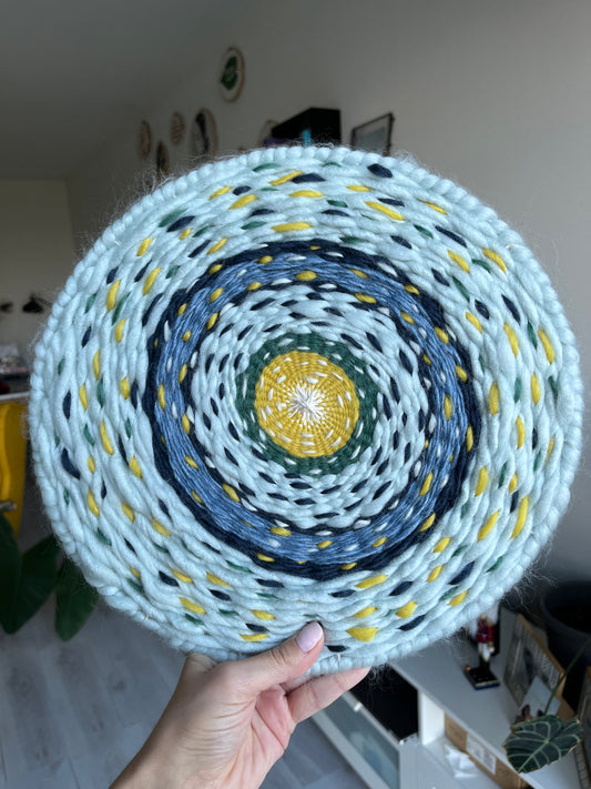 Circular weaving starry night